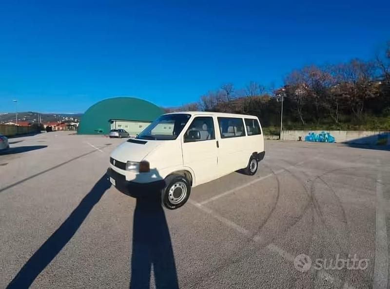 Usata VW T4 75 CV (55 kW) 1991 Bianco Furgone