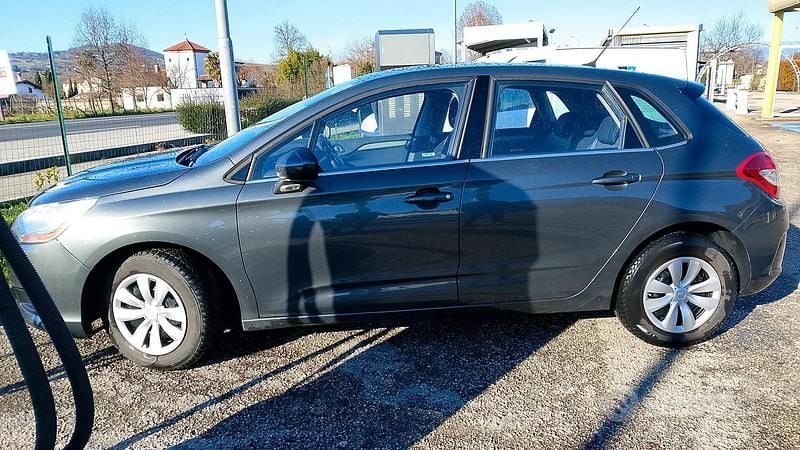 Usata Citroën C4 88 CV (64 kW) 2013 Grigio Utilitaria
