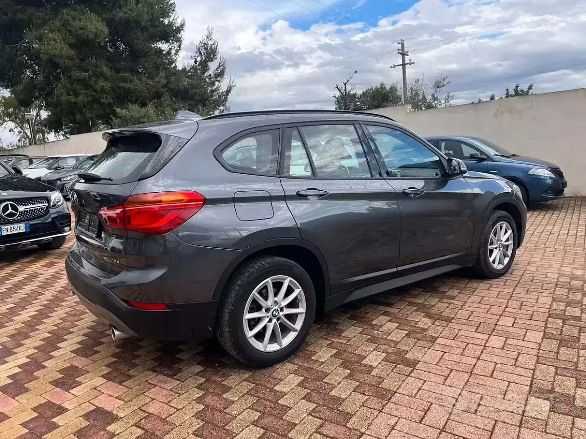 Occasion BMW X1 Advantage 150 PK (110 kW) 2018 Grijs SUV