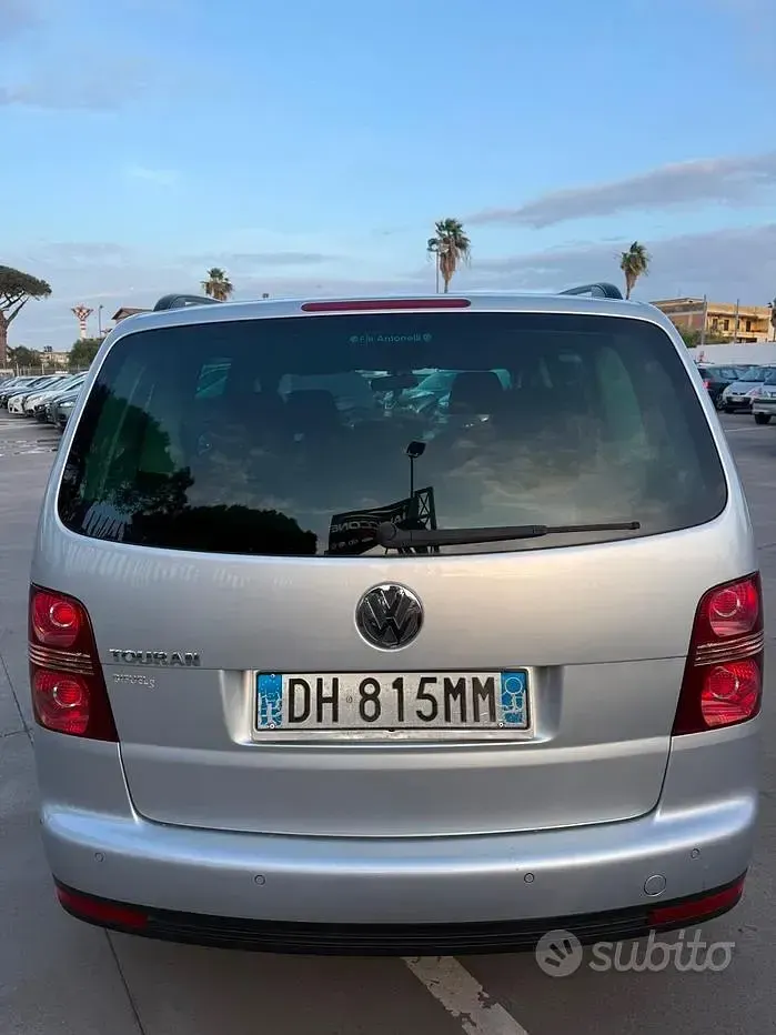 Usata VW Touran 102 CV (75 kW) 2007 Grigio Monovolume