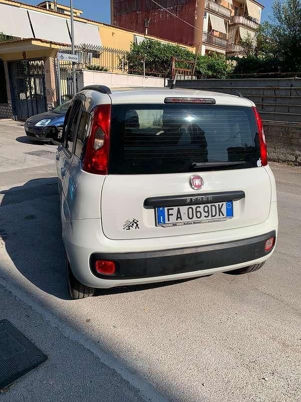 Usata Fiat Panda Lounge 69 CV (50 kW) 2014 Utilitaria