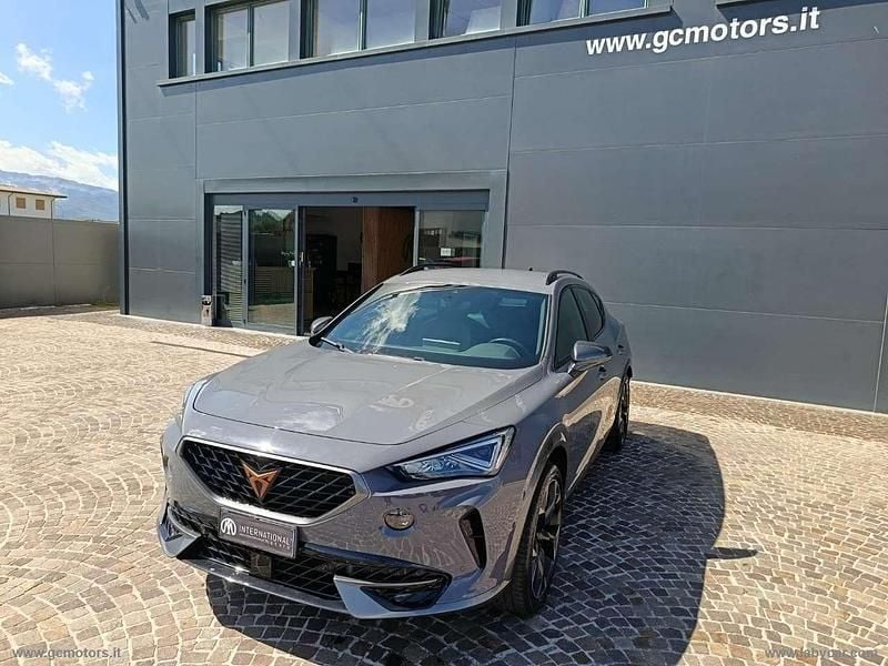 Grigio Usata 2022 Cupra Formentor SUV | 27.990 € (Buon prezzo) - Immagine 1/4