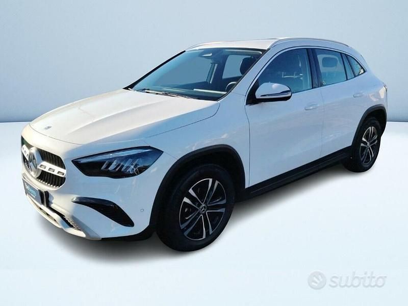 Usata Mercedes GLA180 Advanced 115 CV (84 kW) 2025 Bianco SUV