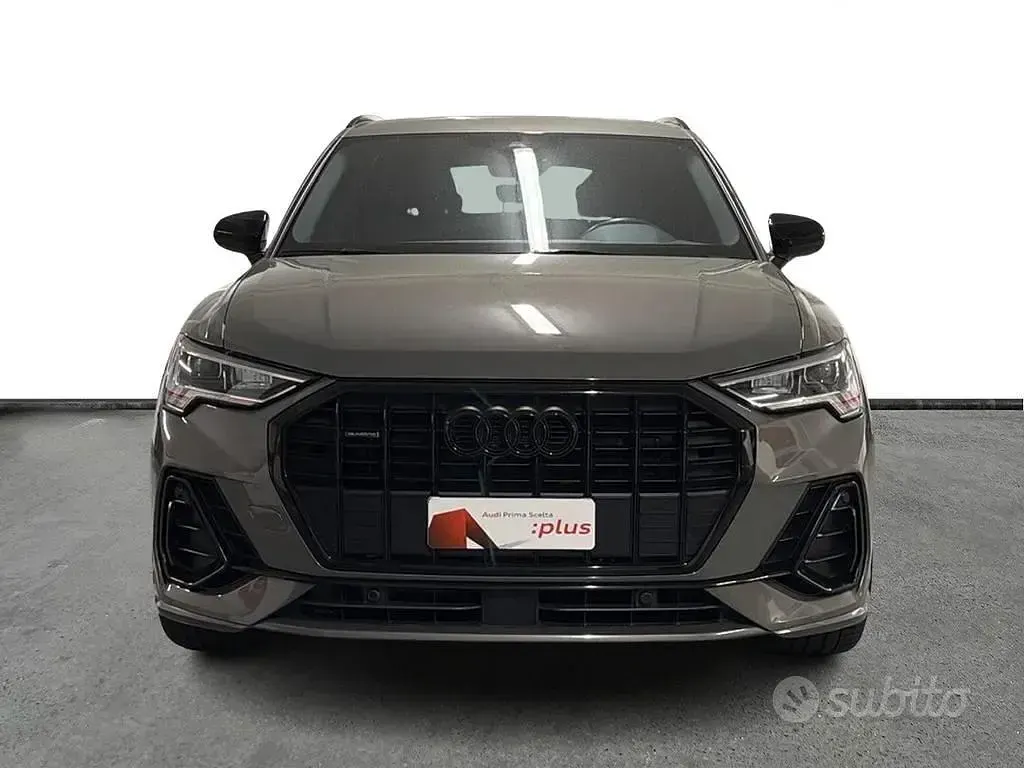Usata Audi Q3 S-Line 150 CV (110 kW) 2022 Grigio SUV