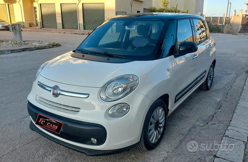 Usata Fiat 500L Lounge 120 CV (88 kW) 2016 Bianco Monovolume