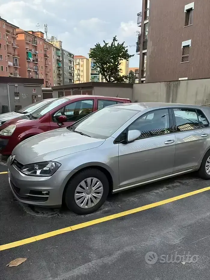 Usata VW Golf VII Sound 85 CV (62 kW) 2016 Grigio Berlina