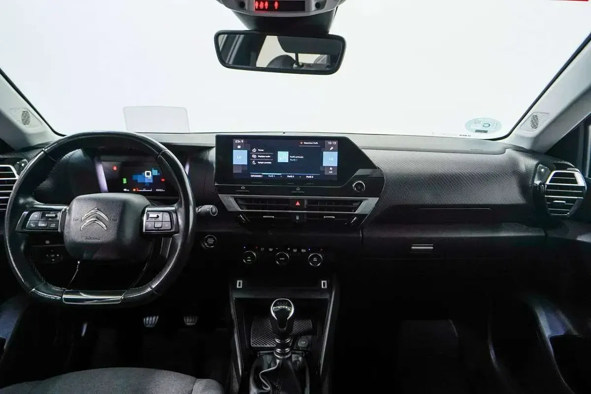Usata Citroën C4 Feel 131 CV (96 kW) 2023 Grigio scuro SUV