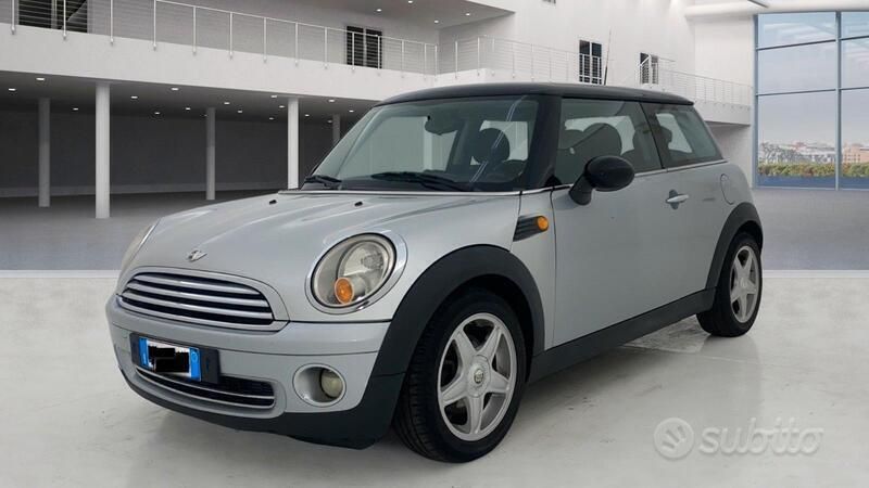 Grigio Usata 2007 Mini Cooper Due volumi | 3500 € - Immagine 1/4