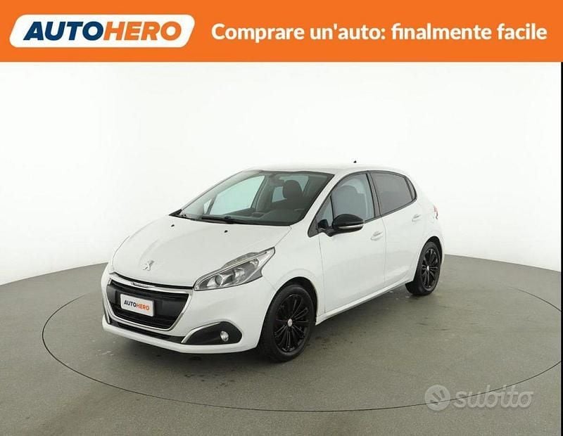 Gebraucht Peugeot 208 Active 75 PS (55 kW) 2017 Kleinwagen
