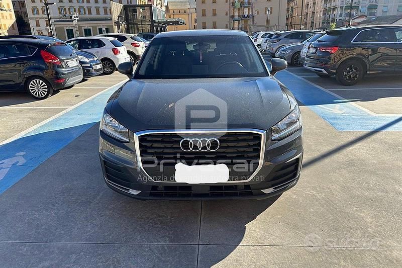 Usata Audi Q2 Business 116 CV (85 kW) 2018 Grigio SUV