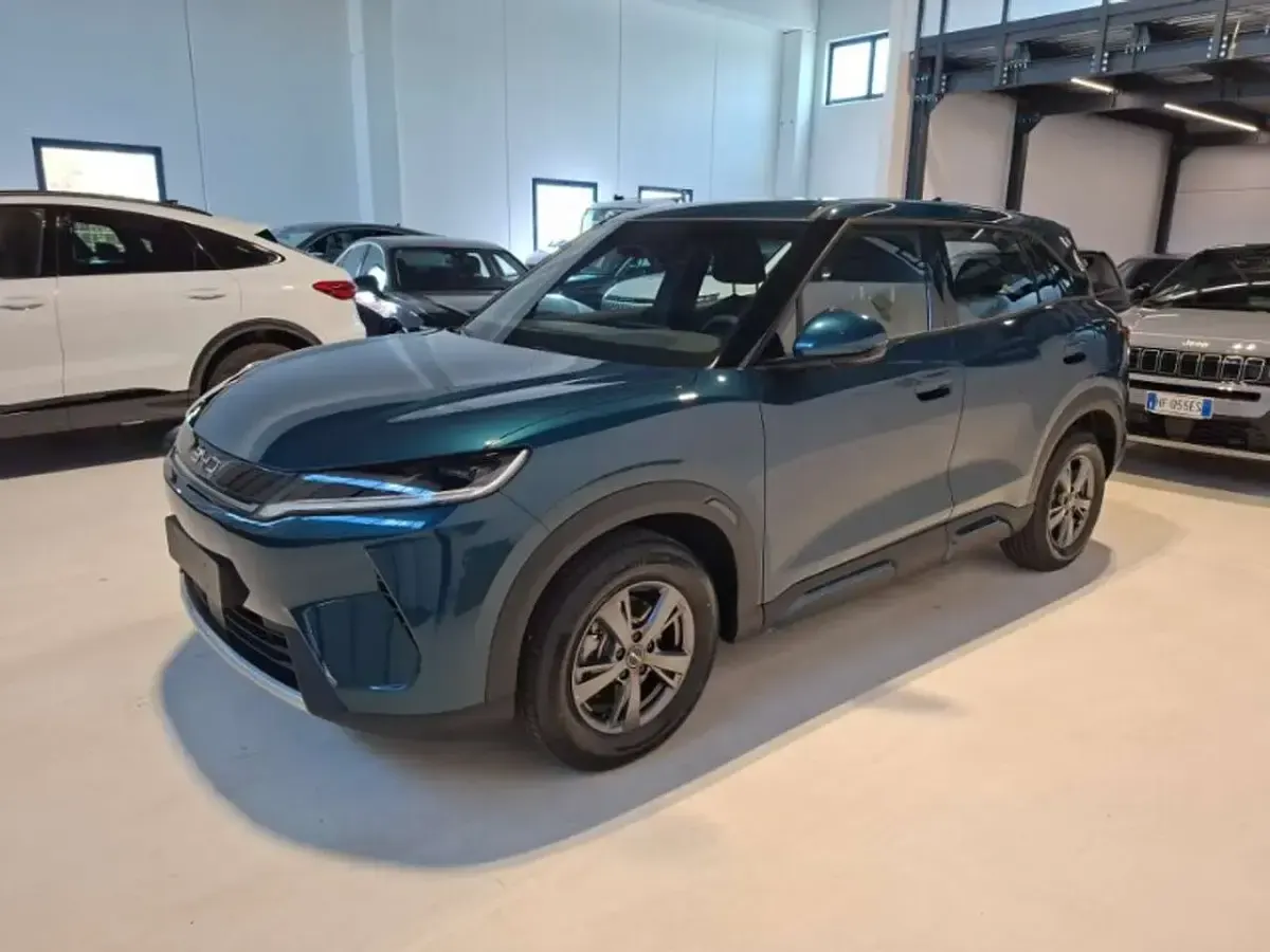 Nuova BYD Atto 2 Active 166 CV (122 kW) 2026 Blu/azzurro SUV