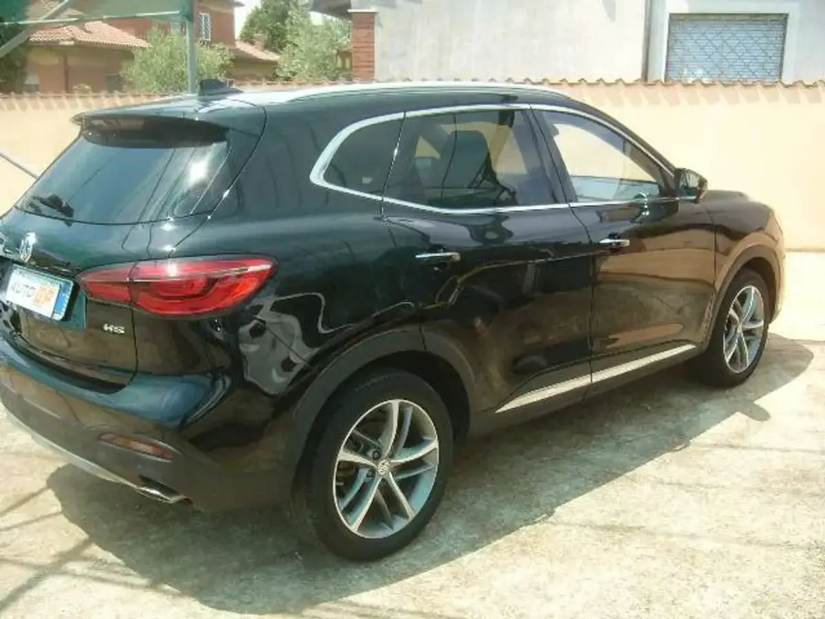 Usata MG HS 162 CV (119 kW) 2023 Nero SUV