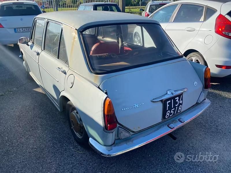 Usata Innocenti 1100 Spider 51 CV (37 kW) 1960 Grigio Berlina