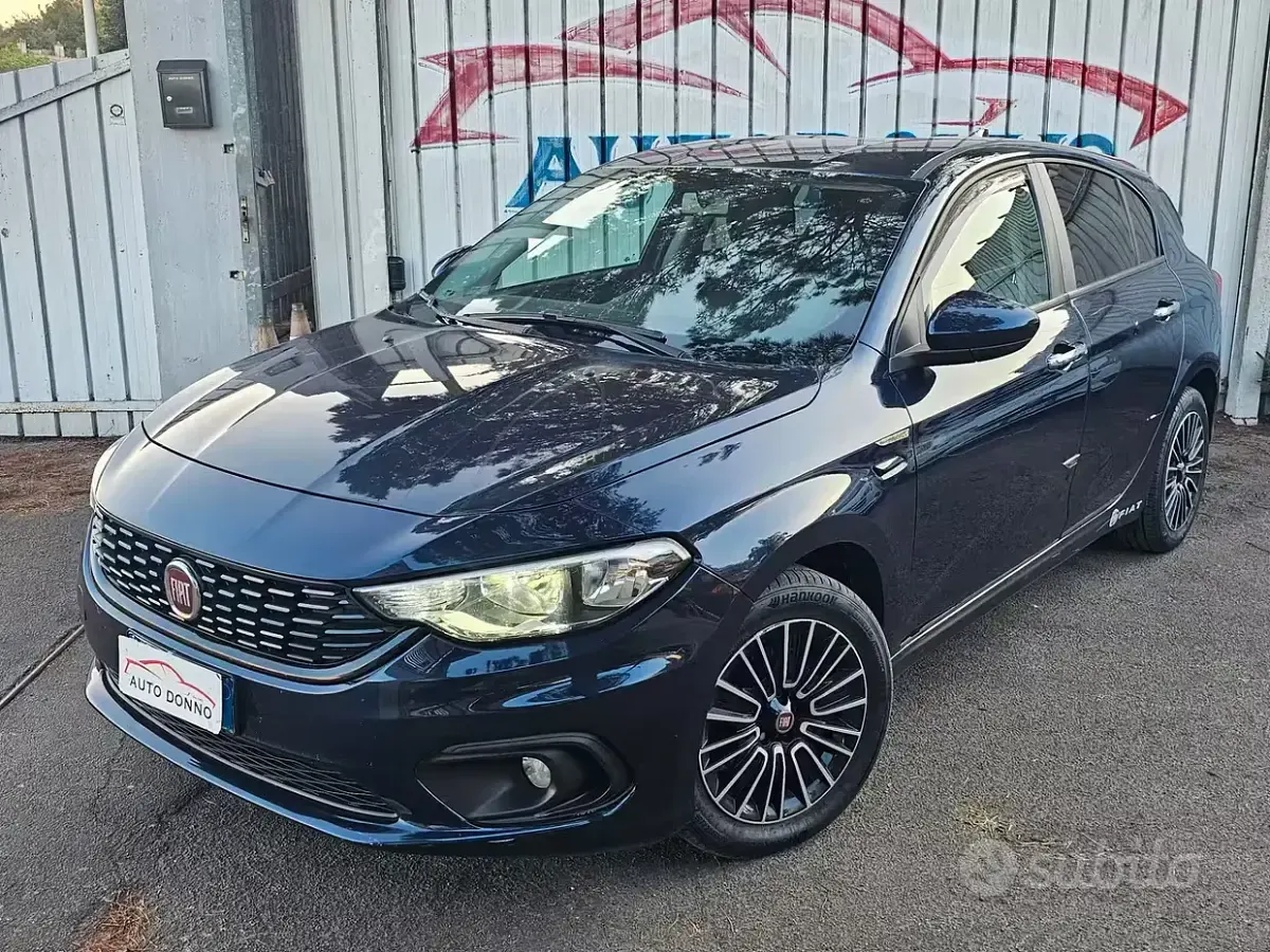 Usata Fiat Tipo Easy 95 CV (69 kW) 2017 Berlina