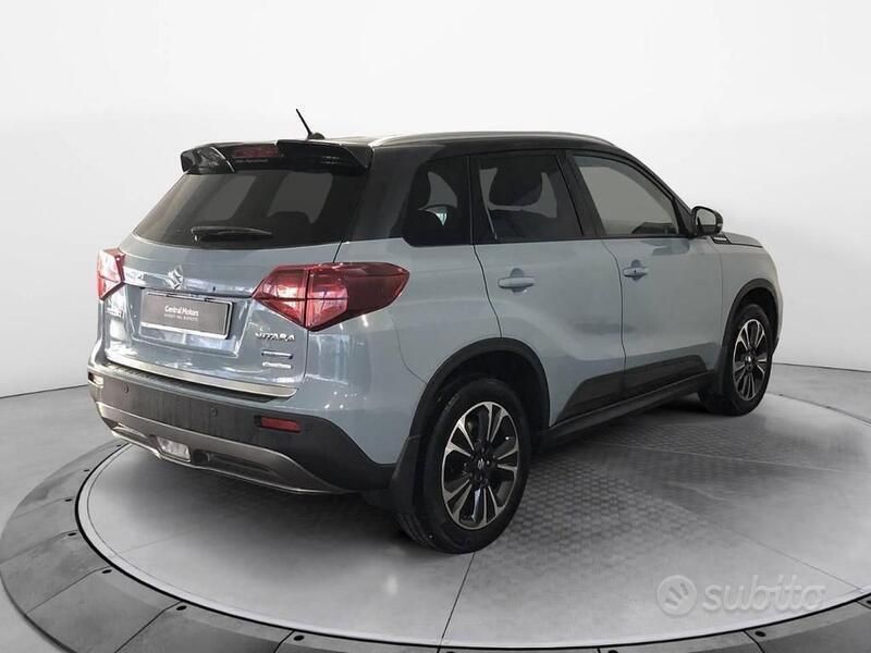 Usata Suzuki Vitara 129 CV (94 kW) 2020 Grigio SUV