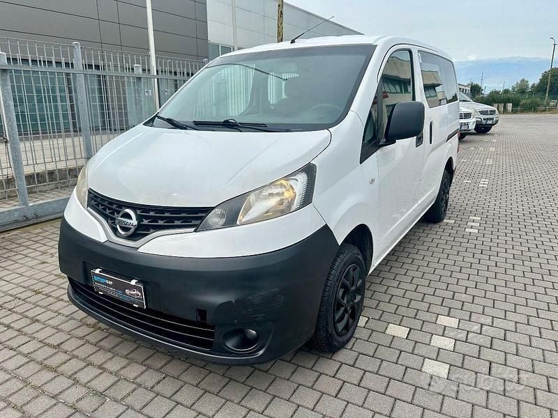 Usata Nissan Evalia Acenta 110 CV (80 kW) 2012 Bianco Monovolume