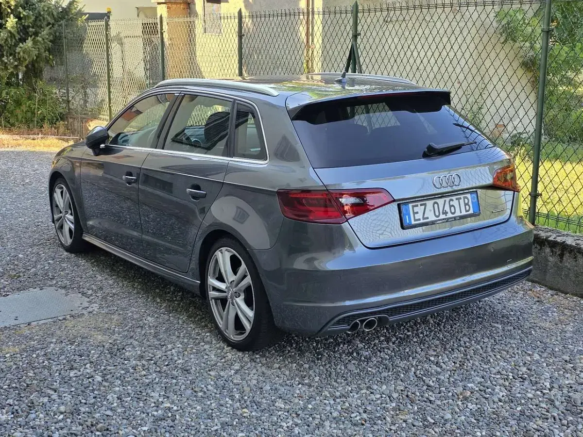 Usata Audi A3 Ambition 184 CV (135 kW) 2015 Grigio Berlina
