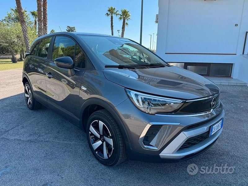 Usata Opel Crossland X Edition 110 CV (80 kW) 2024 Grigio SUV