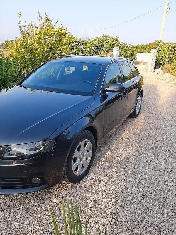 Usata Audi A4 Ambiente 120 CV (88 kW) 2010 Grigio Station wagon