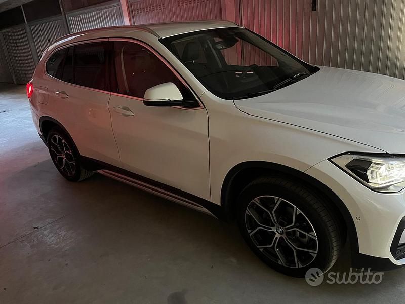 Usata BMW X1 150 CV (110 kW) 2022 Grigio SUV