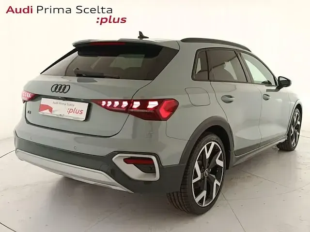 Nuova Audi A3 Comfort 150 CV (110 kW) 2026 Grigio freccia perla