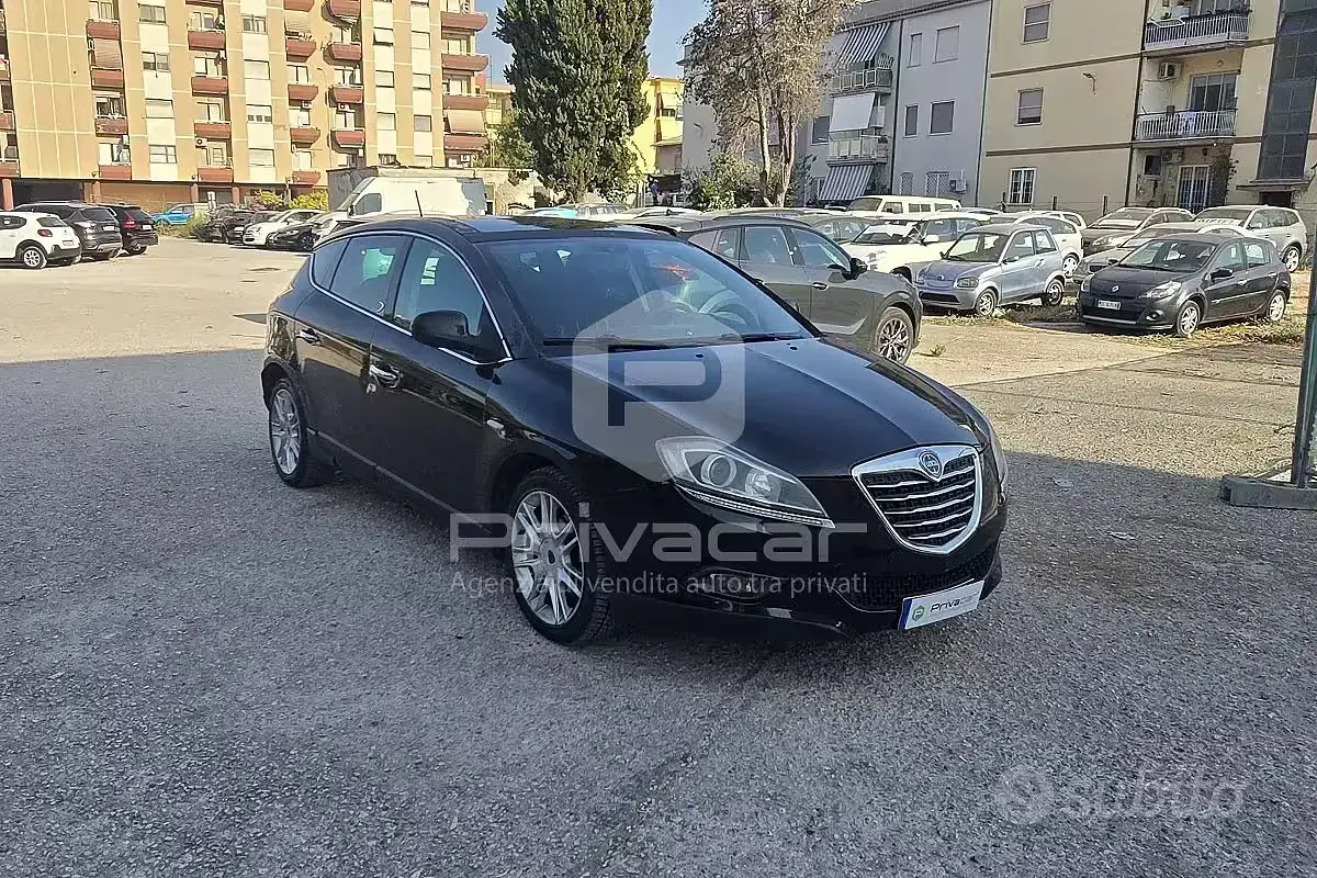 Usata Lancia Delta 120 CV (88 kW) 2009 Nero Utilitaria