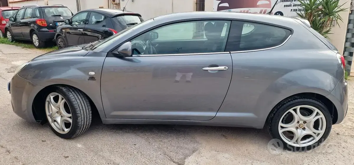 Usata Alfa Romeo MiTo Distinctive 95 CV (69 kW) 2011 Grigio Utilitaria