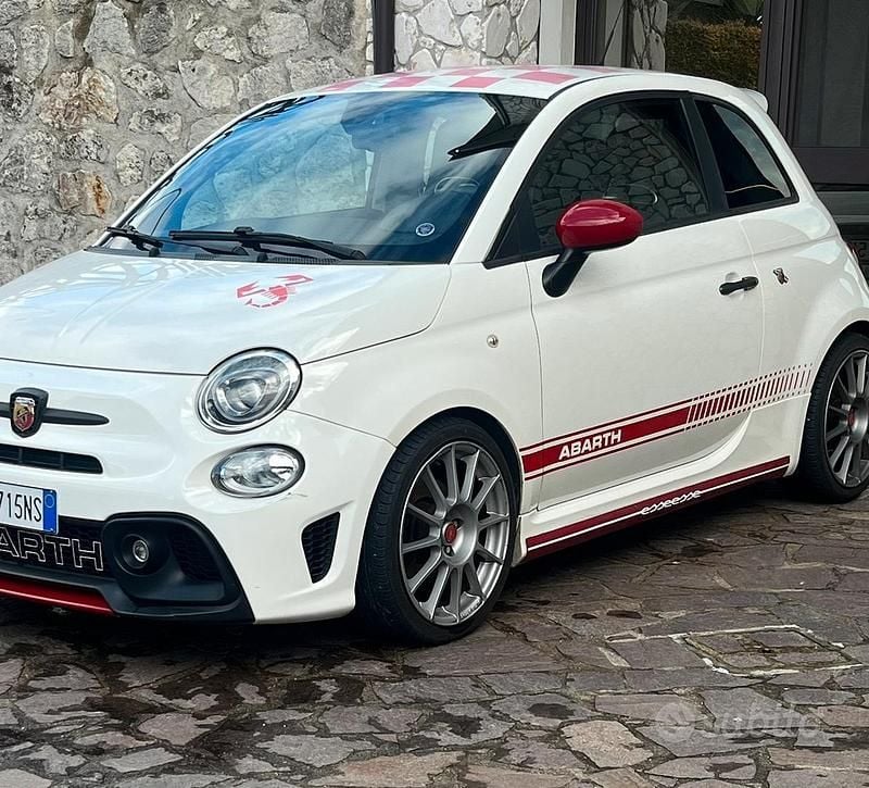 Usata Abarth 500 Esseesse 160 CV (117 kW) 2008 Bianco Utilitaria