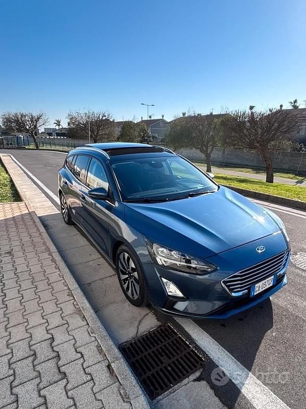 Usata Ford Focus 120 CV (88 kW) 2020 Blu Station wagon