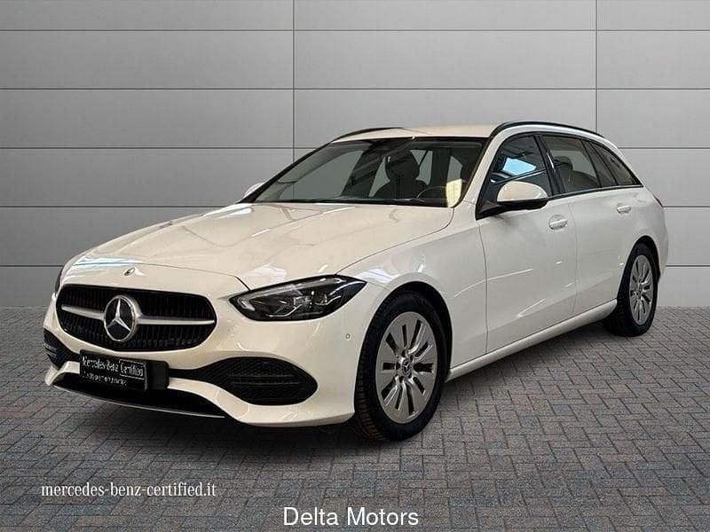 Usata Mercedes 200 Business 163 CV (119 kW) 2022 Bianco polare Station wagon