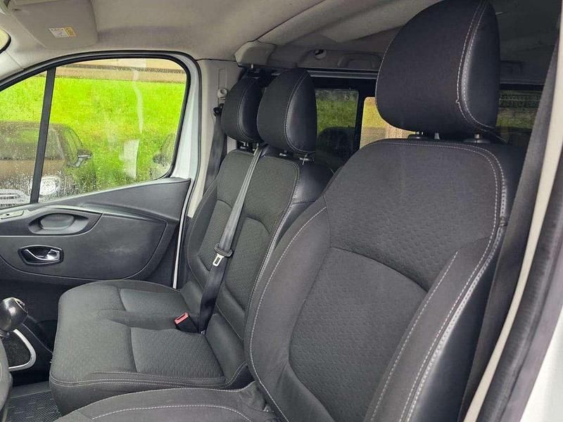 Usata Renault Trafic 120 CV (88 kW) 2019 Bianco Monovolume