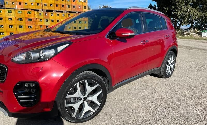 Usata Kia Sportage GT-Line 141 CV (103 kW) 2017 Rosso SUV