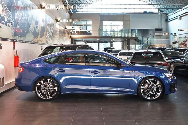 Usata Audi A5 Sportback S-Line 204 CV (150 kW) 2024 Blu/azzurro Utilitaria