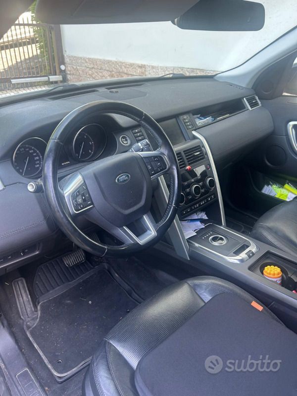 Usata Land Rover Discovery Sport HSE 180 CV (132 kW) 2017 Grigio SUV