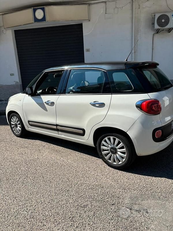 Usata Fiat 500L 95 CV (69 kW) 2016 Bianco Monovolume