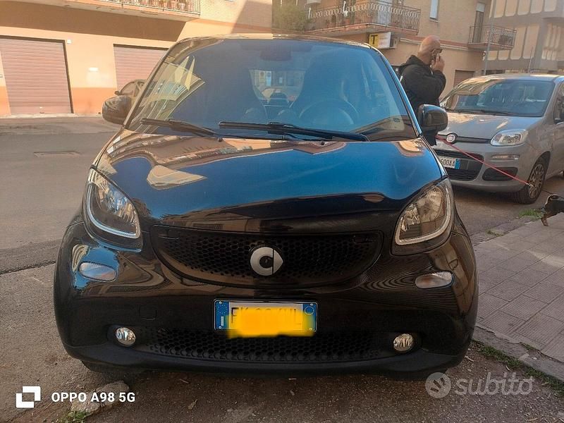 Usata Smart ForFour 90 CV (66 kW) 2015 Nero Utilitaria