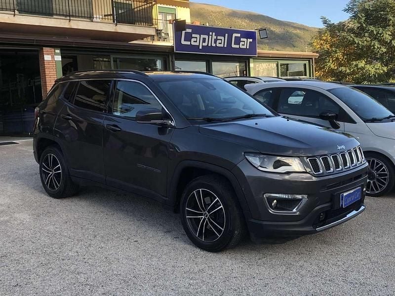 Grigio Usata 2017 Jeep Compass Limited SUV | 14.900 € (Buon prezzo) - Immagine 1/4