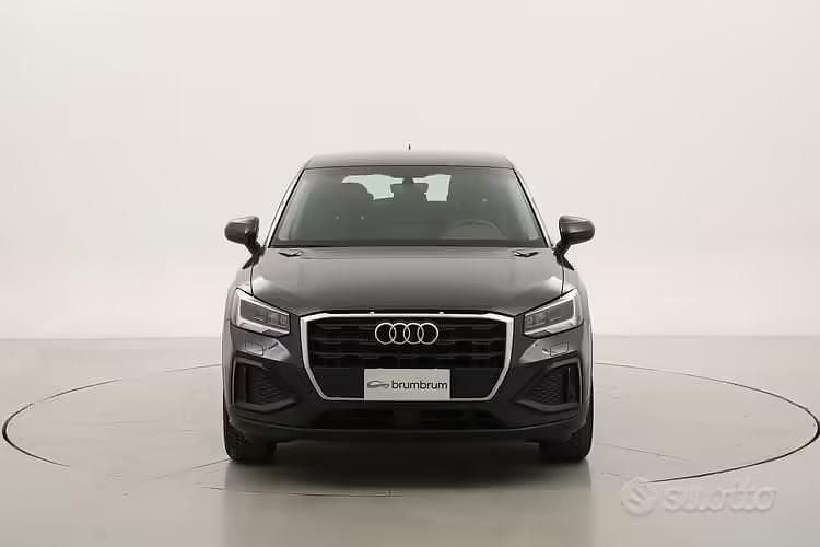 Usata Audi Q2 Business 110 CV (80 kW) 2021 Grigio SUV