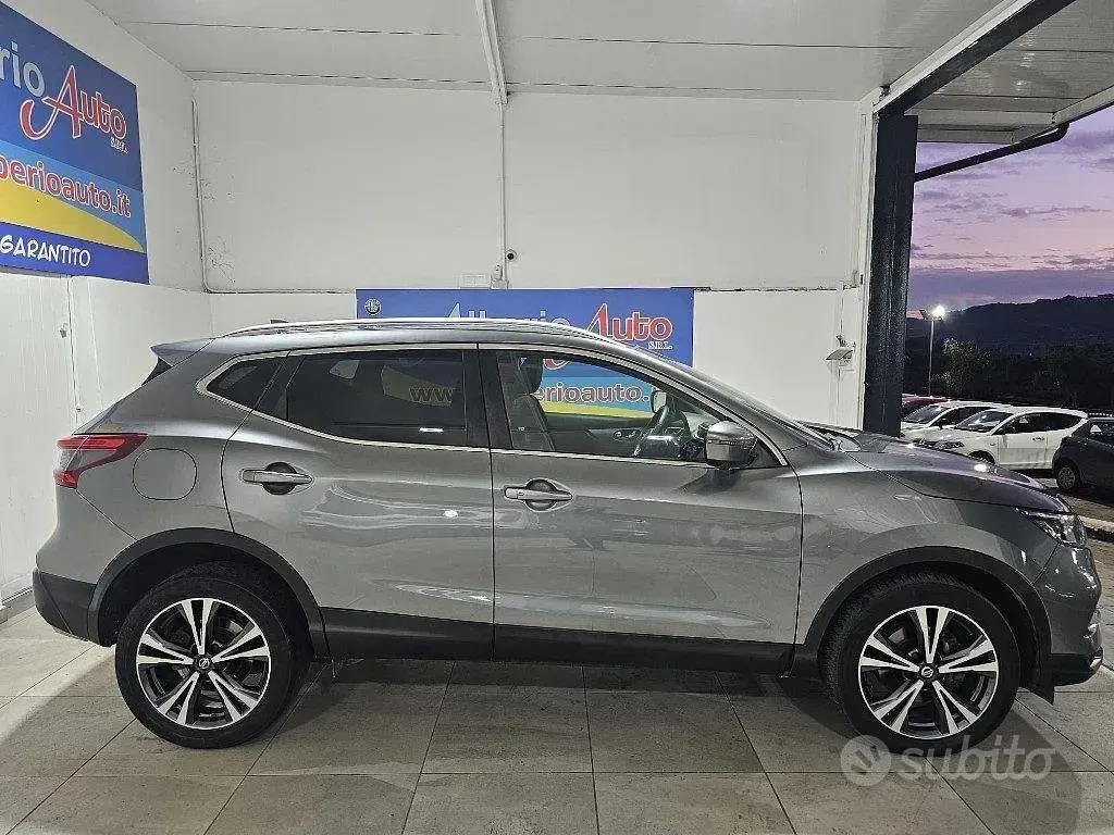 Usata Nissan Qashqai N-Connecta 150 CV (110 kW) 2019 Grigio SUV