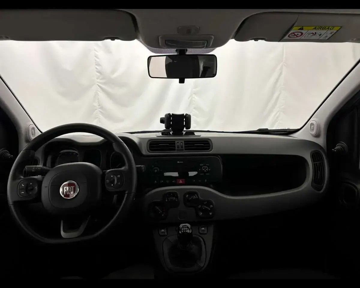 Usata Fiat Panda City Life 69 CV (50 kW) 2022 Grigio moda (pastello) Utilitaria