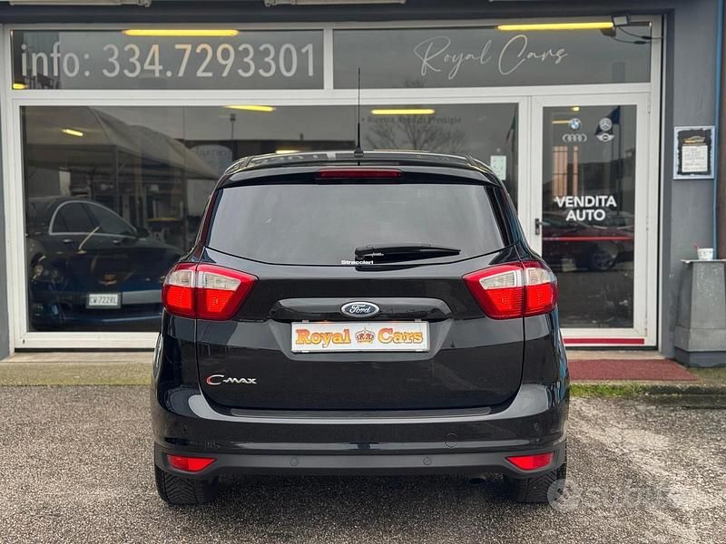 Begagnad Ford C-MAX Titanium 150 HK (110 kW) 2011 Svart Minibuss