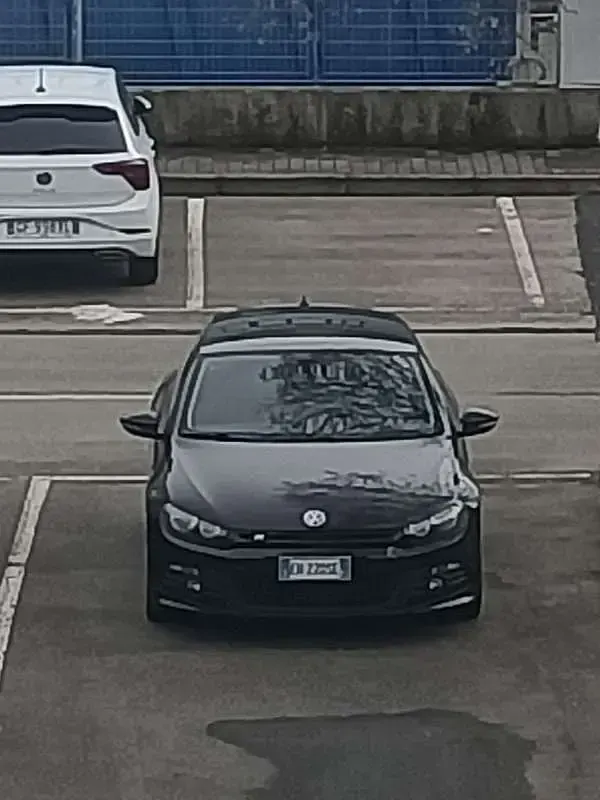 Usata VW Scirocco R-line 140 CV (102 kW) 2011 Nero Coupé