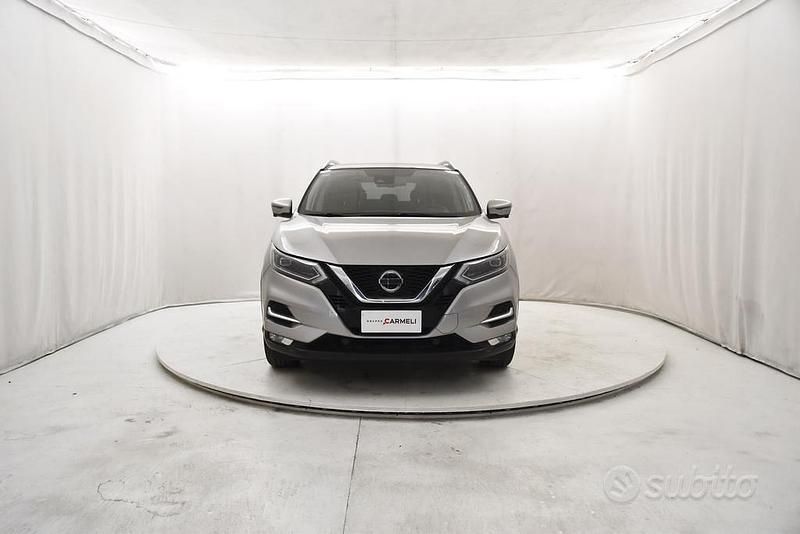 Usata Nissan Qashqai N-Connecta 116 CV (85 kW) 2019 Newport grey SUV