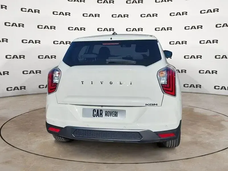 Nuova KGM Tivoli 135 CV (99 kW) 2026 Grigio SUV