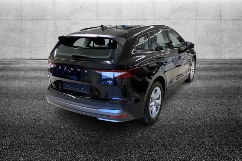 Usata Skoda Enyaq iV 69 kW (95 CV) 2023 Nero metallizzato SUV