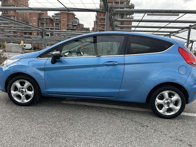 Usata Ford Focus Titanium 129 CV (94 kW) 2011 Berlina