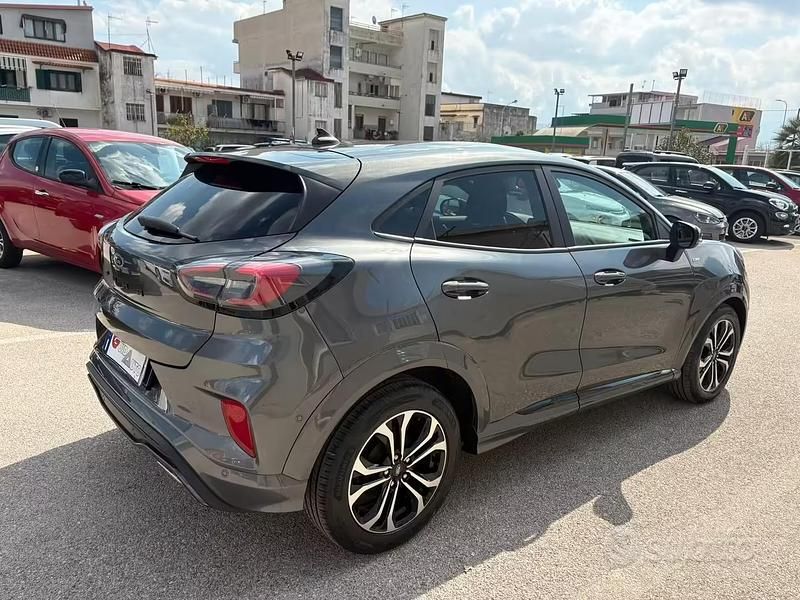 Usata Ford Puma ST-Line X 120 CV (88 kW) 2022 Grigio SUV