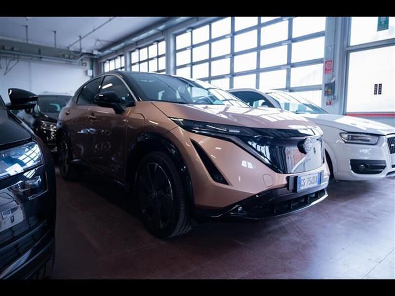 Usata Nissan Ariya Advance 2023 Rosso SUV