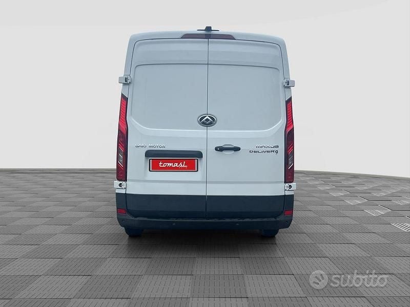 Usata Maxus V90 150 CV (110 kW) 2023 Bianco Furgone