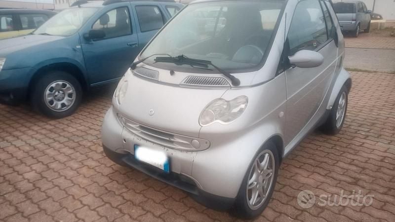 Usata Opel Meriva Cosmo 74 CV (54 kW) 2009 Grigio Monovolume